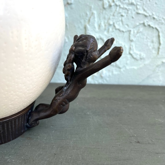 Ostrich Egg On A Cherub/Angel Bronze Stand - Picture 3 of 8